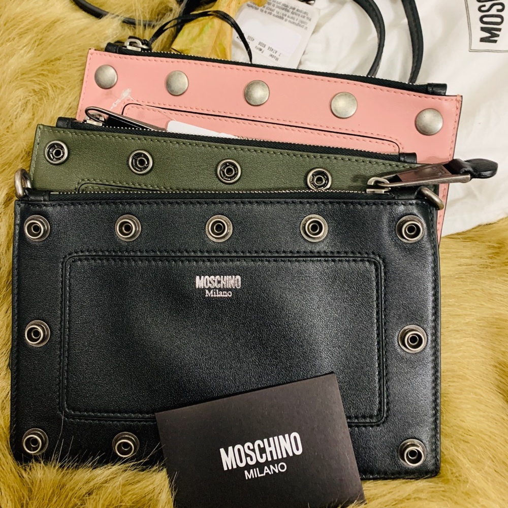 Authentic MOSCHINO Leather 3 in 1 design clip zip Crosby